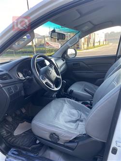 ميتسوبيشي L200